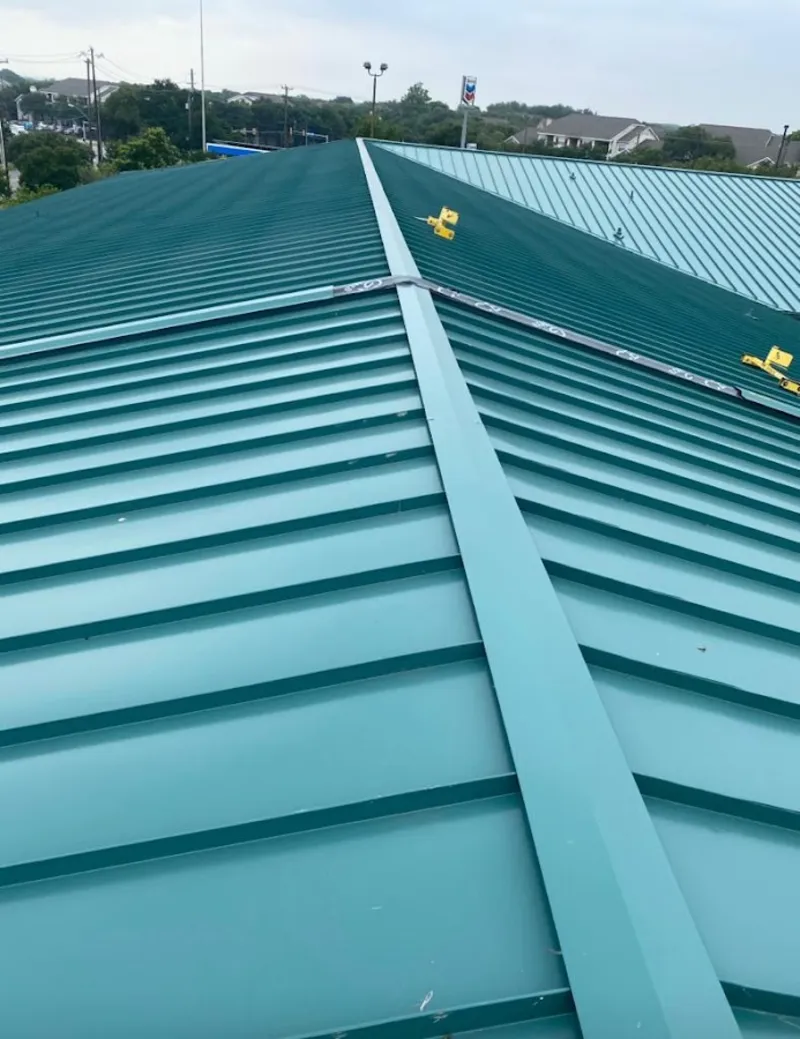 Green commercial metal roof ridge and valley for Metal Roof Repair in Green Cove Springs